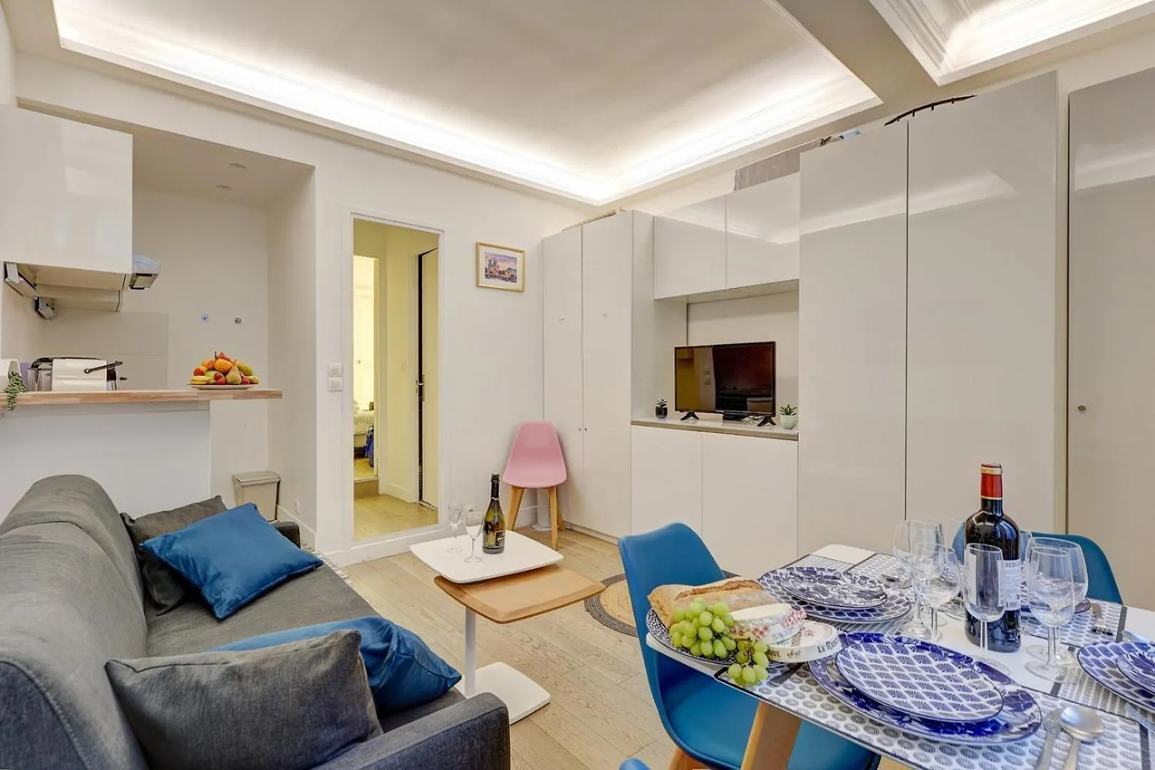 386 Oudinot - Superbe A Paris